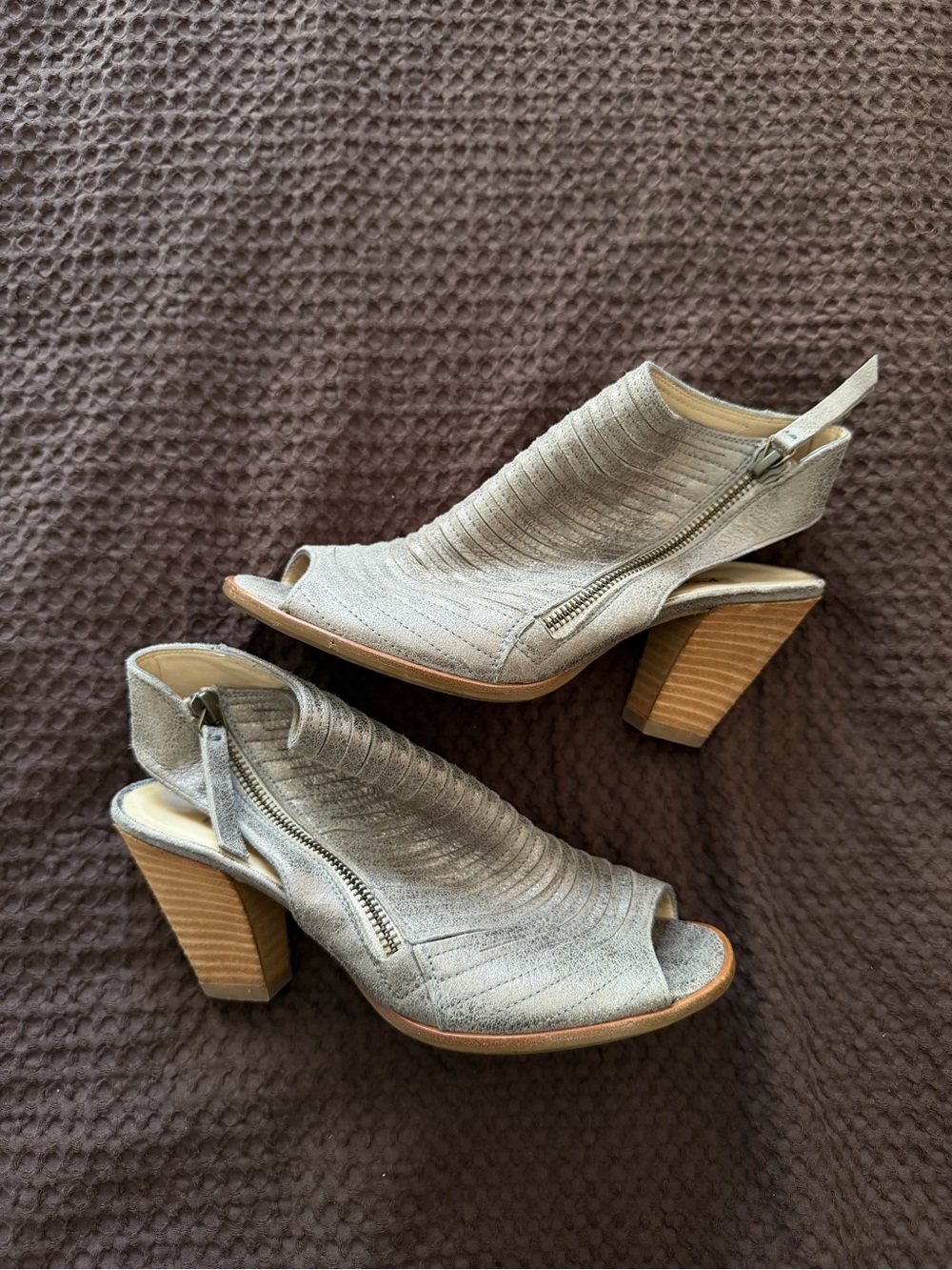 Women’s Open-Toe Block Heel Sandals